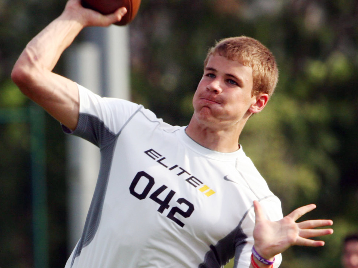 hunter-johnson-clemson-football-recruiting.jpg